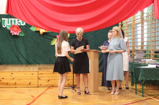 b_1024_768_0_00_images_2022_2023_Zakonczenie_348594823_727421825852435_391804841374969145_n